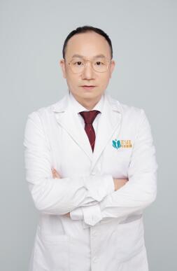 邹大龙