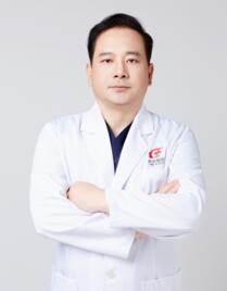 谭亮