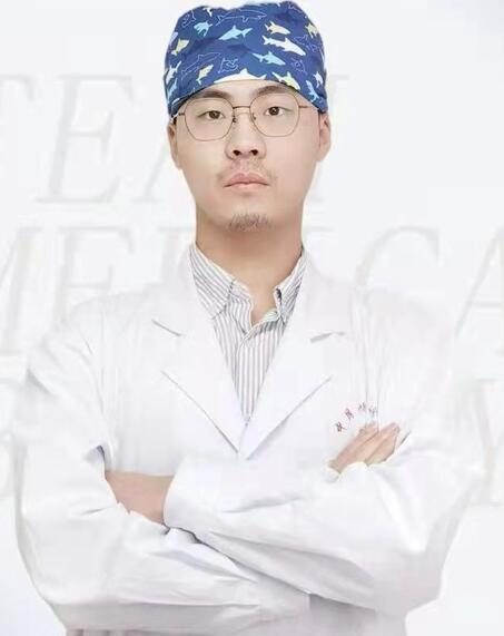 张心健