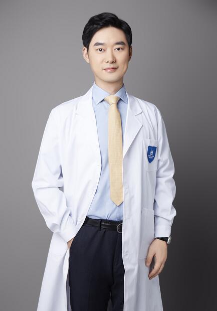 徐文龙