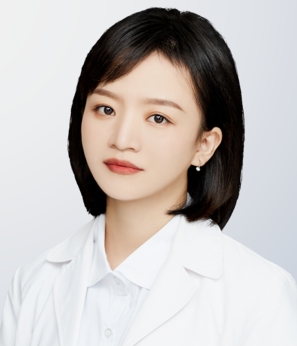 李彩霞