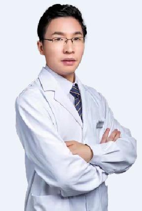 伍卫国