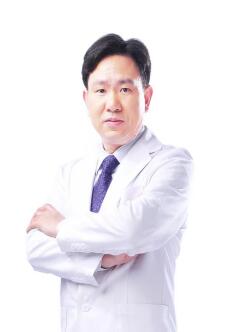 王月华