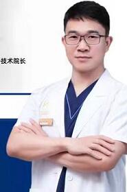 武伟亮