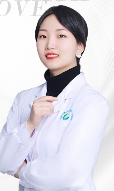 王坤靓