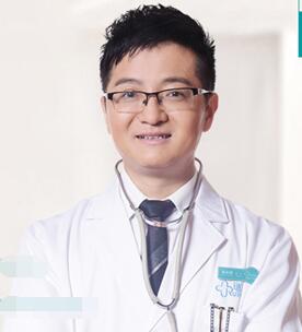 杨永成