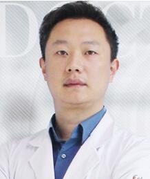 李明