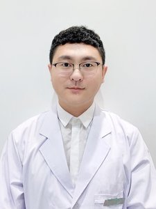 邢飞月